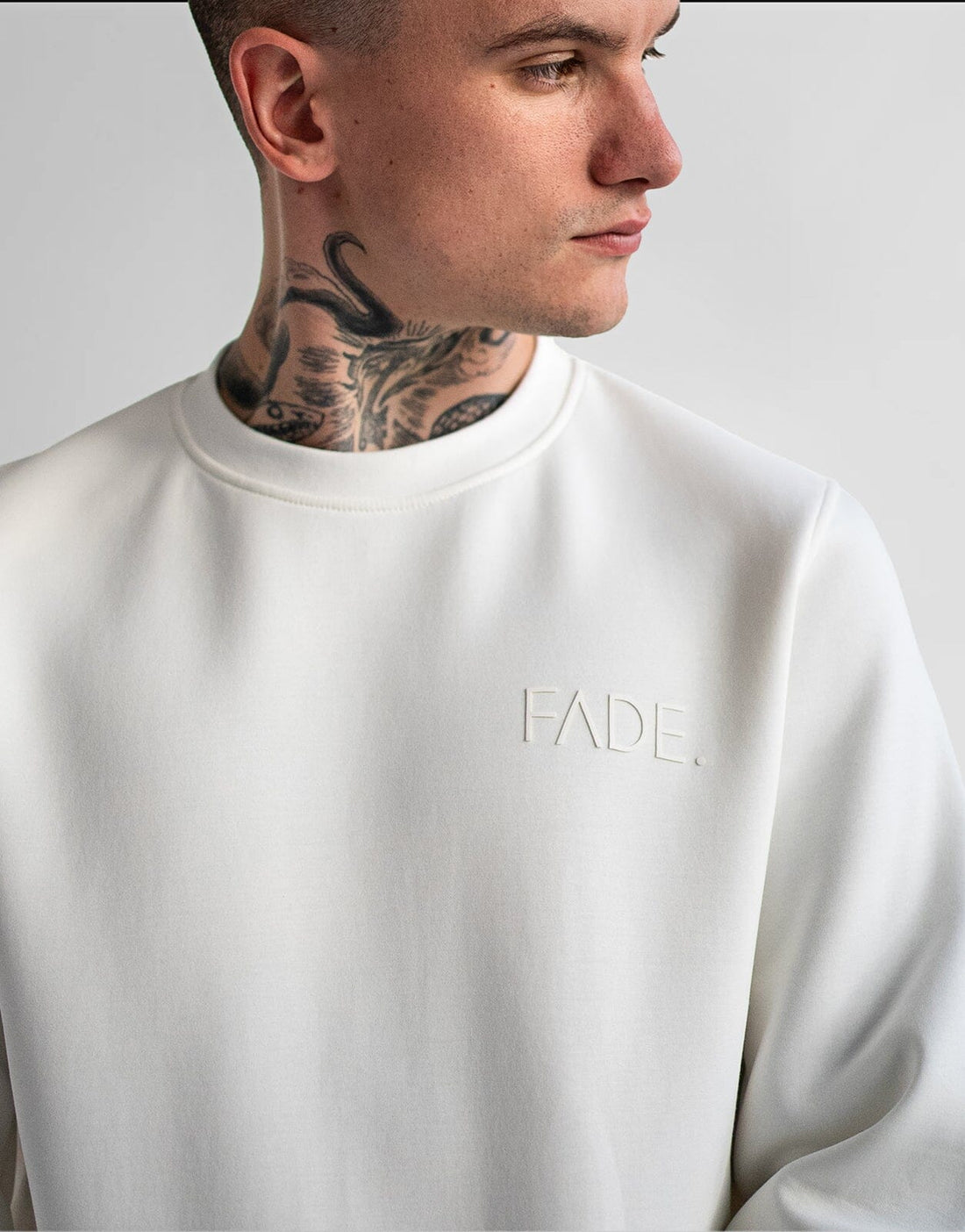 Fade Essential Sweatshirt Off-White