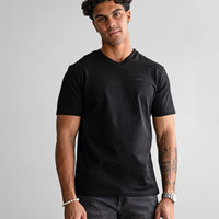 Fade Essential V-Neck Black T-Shirt