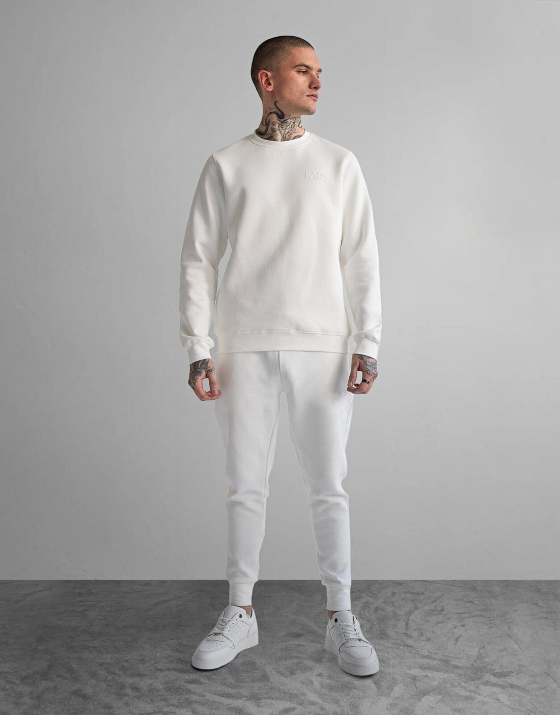 Fade Essential Sweatshirt Off-White