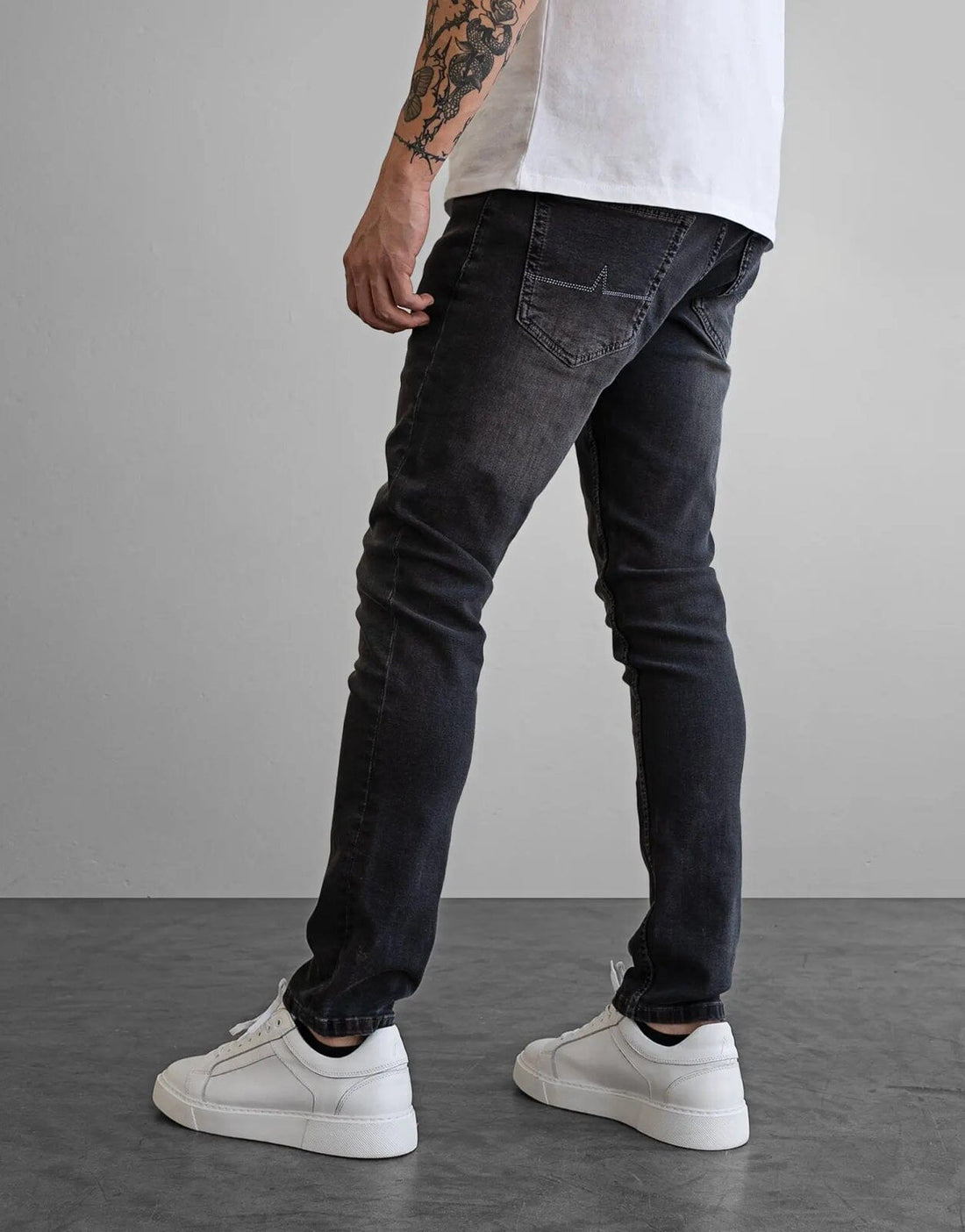 Fade Core Slate Black Jeans