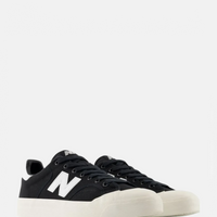 New Balance BB100 Black Sneakers