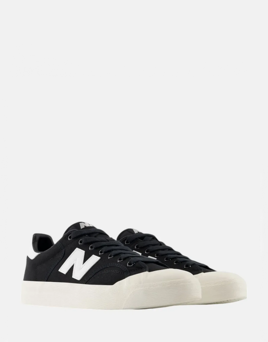 New Balance BB100 Black Sneakers